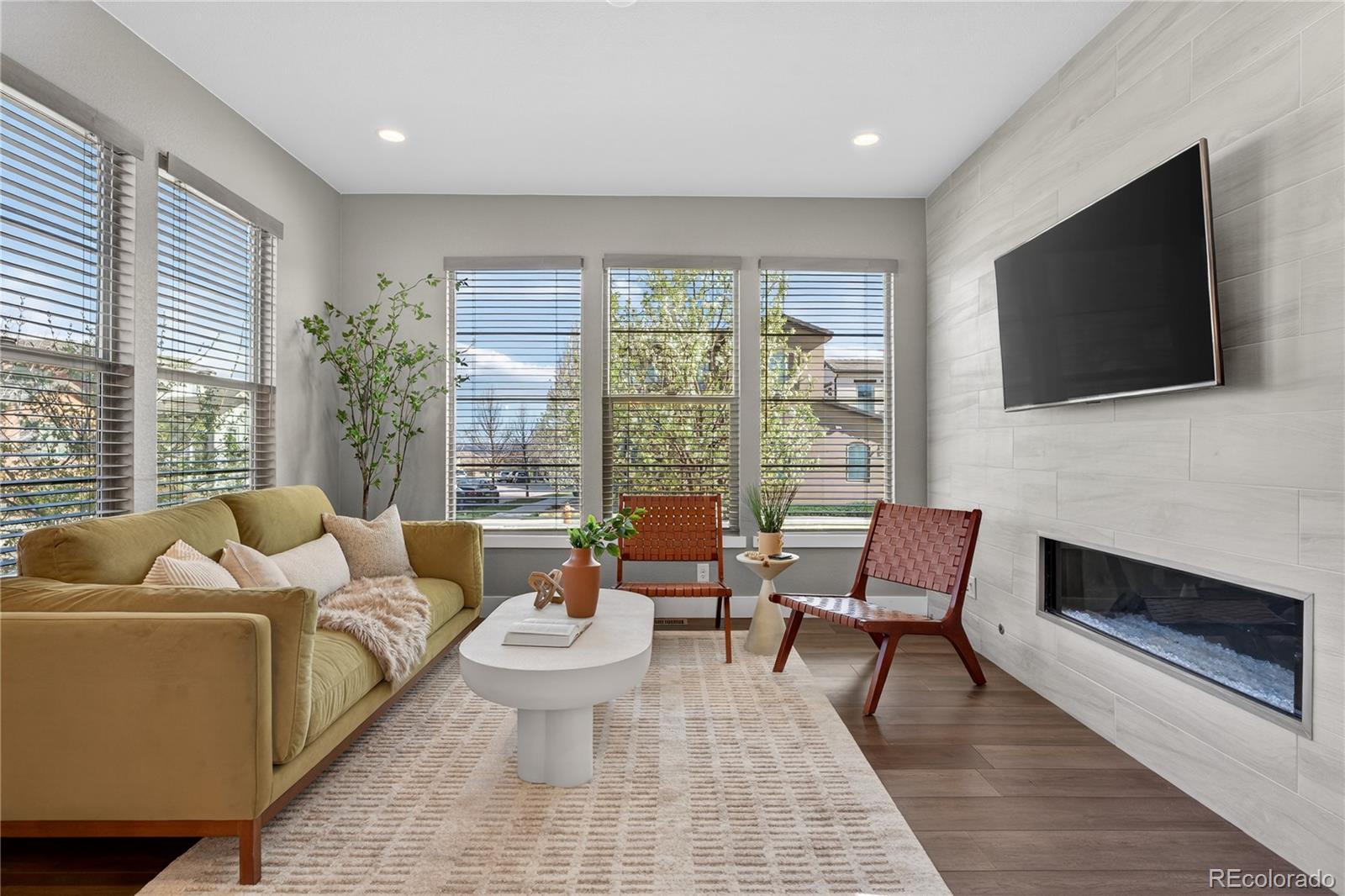 MLS Image #3 for 15507 w vassar avenue,lakewood, Colorado