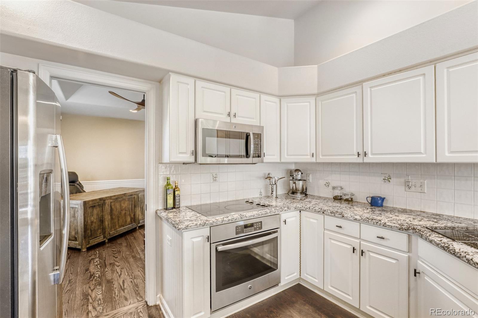MLS Image #10 for 16876 w 67th circle,arvada, Colorado