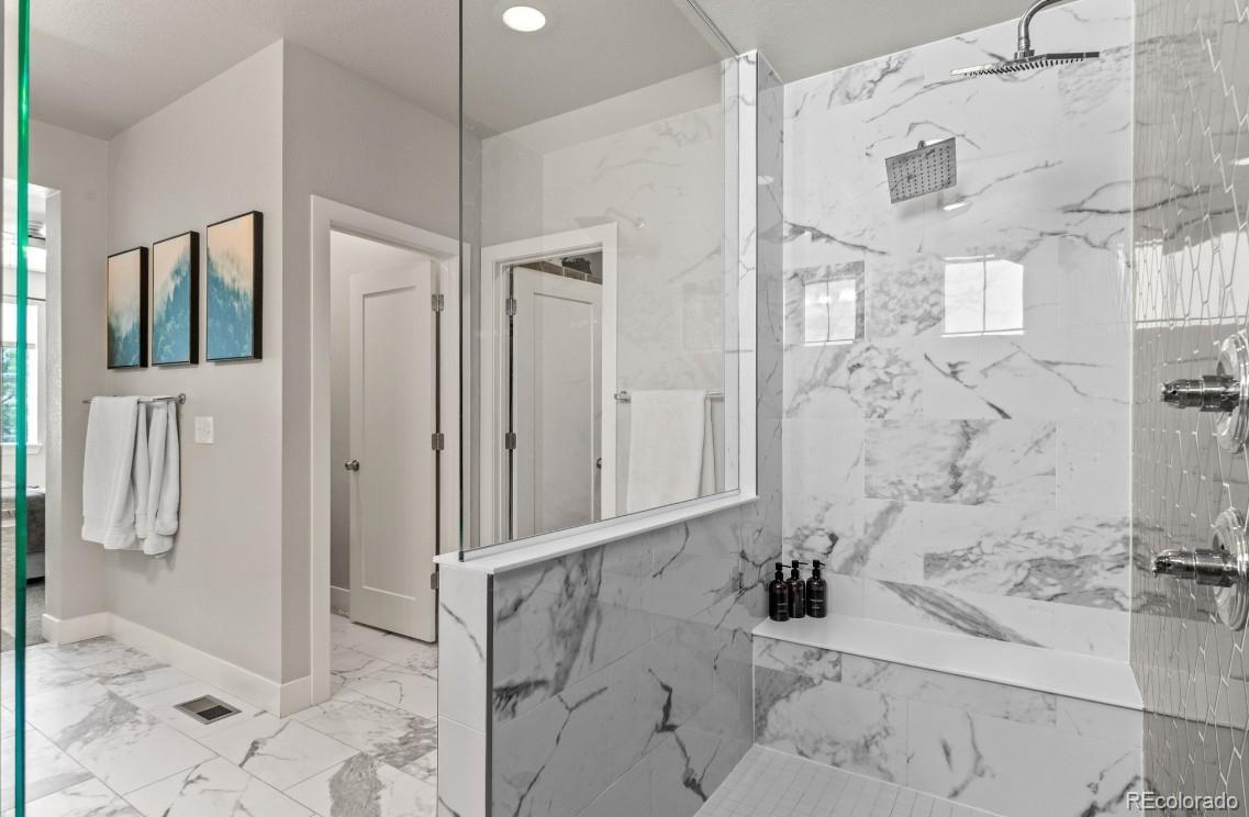 MLS Image #11 for 27162 e davies avenue,aurora, Colorado