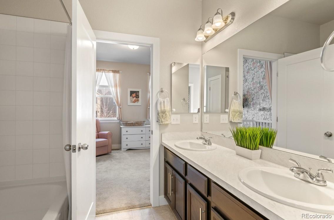 MLS Image #15 for 27162 e davies avenue,aurora, Colorado