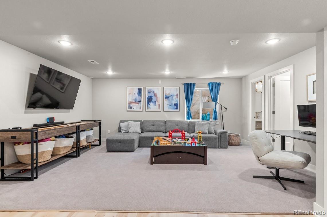 MLS Image #22 for 27162 e davies avenue,aurora, Colorado