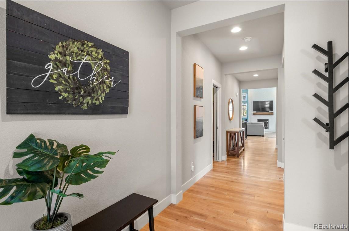 MLS Image #5 for 27162 e davies avenue,aurora, Colorado