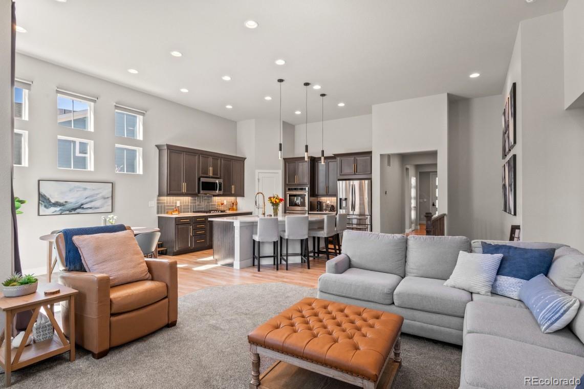 MLS Image #8 for 27162 e davies avenue,aurora, Colorado