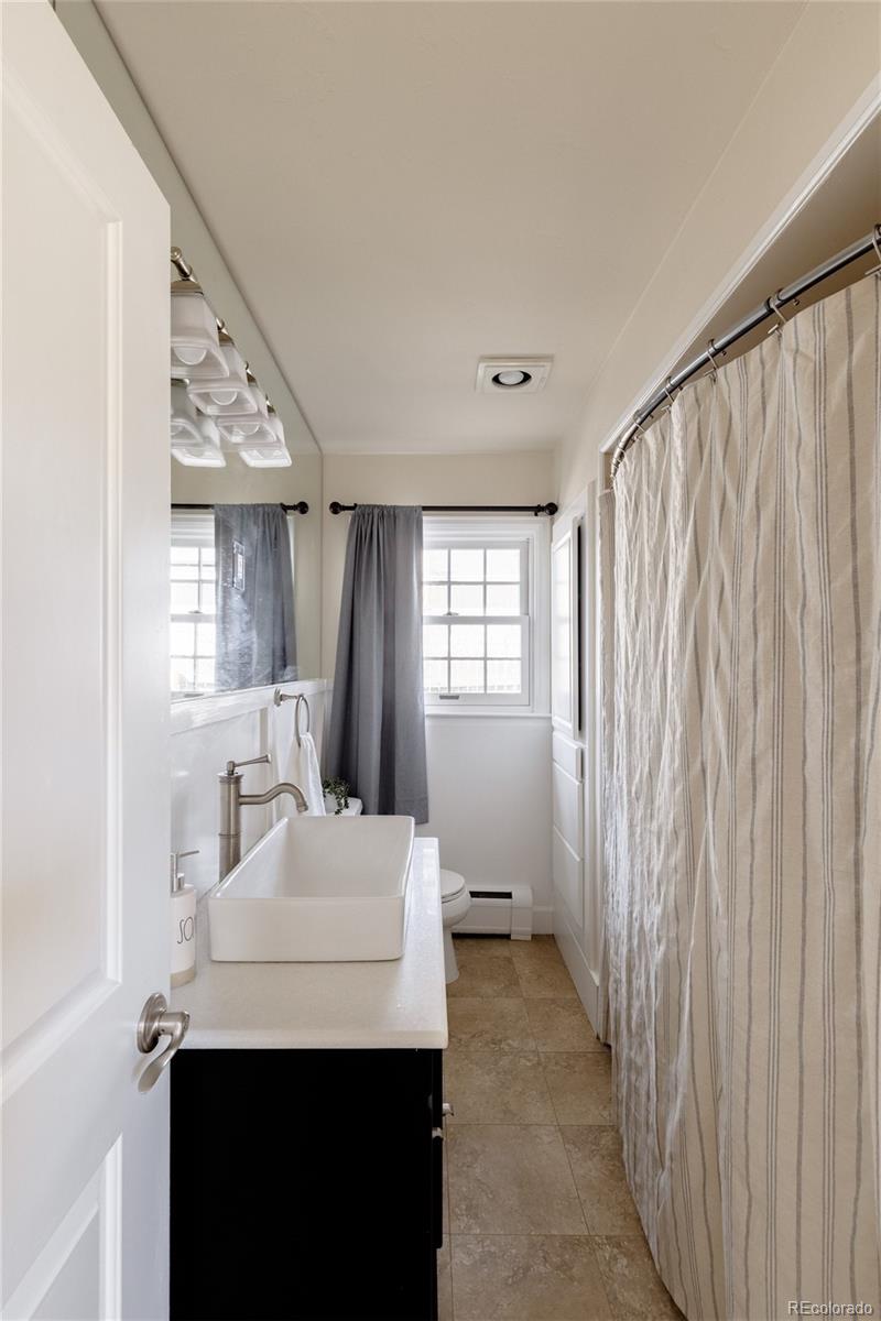 MLS Image #15 for 2525 s jackson street,denver, Colorado