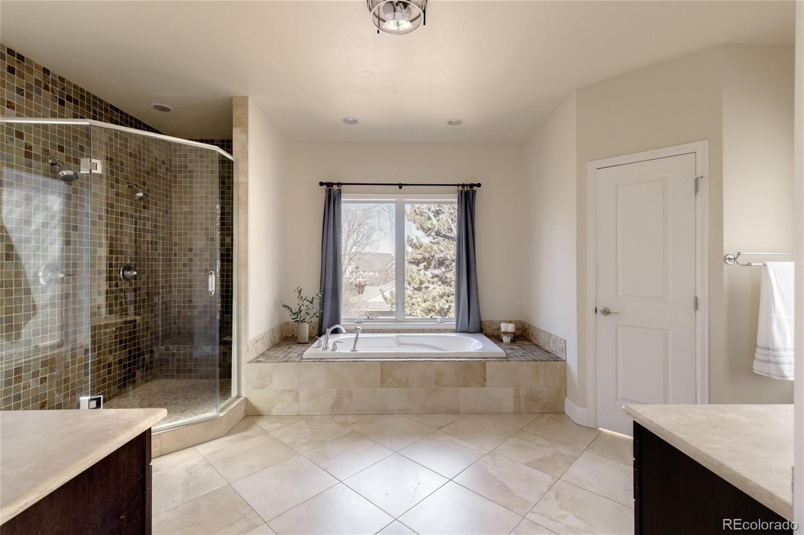 MLS Image #21 for 2525 s jackson street,denver, Colorado