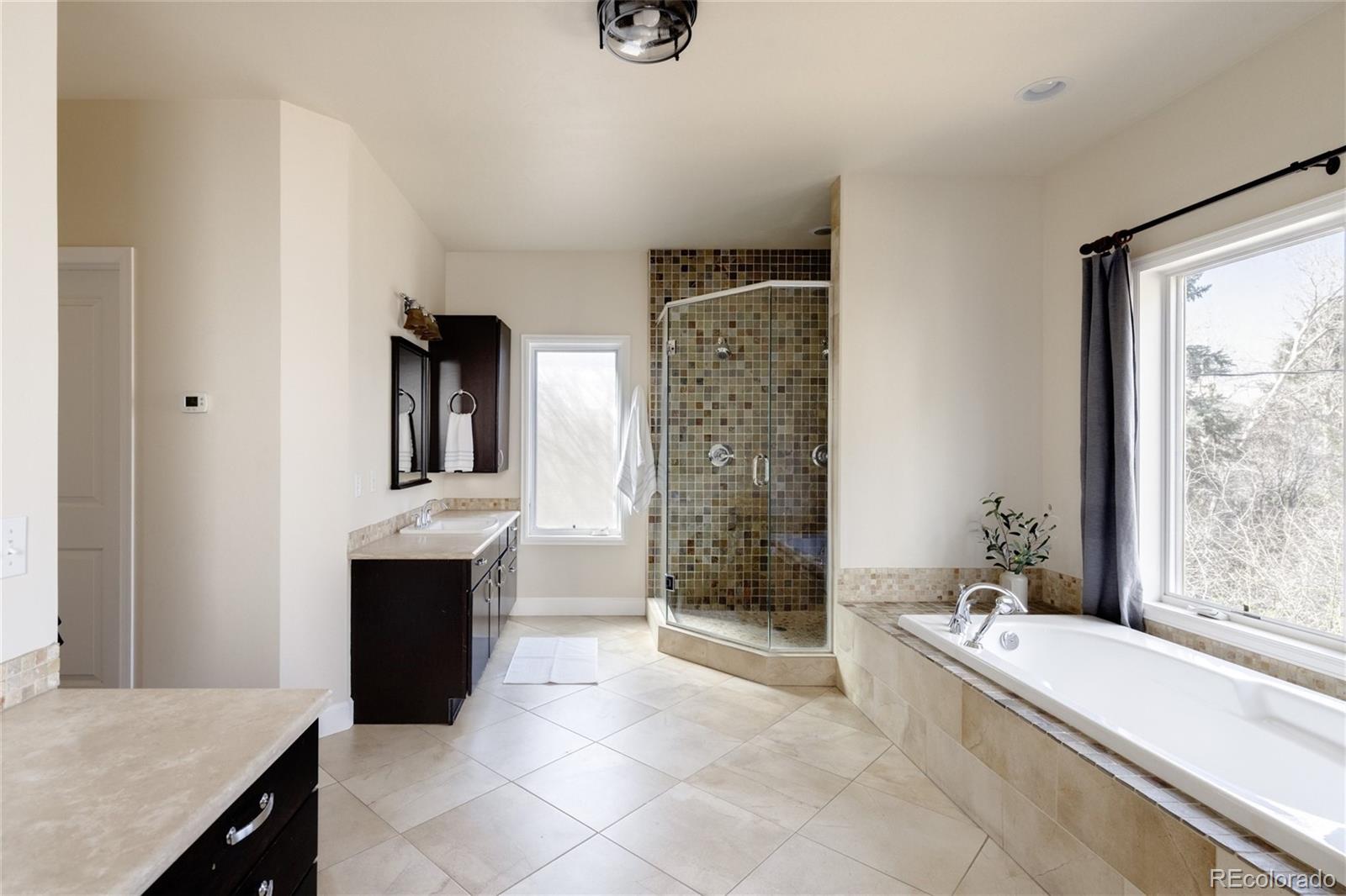 MLS Image #22 for 2525 s jackson street,denver, Colorado