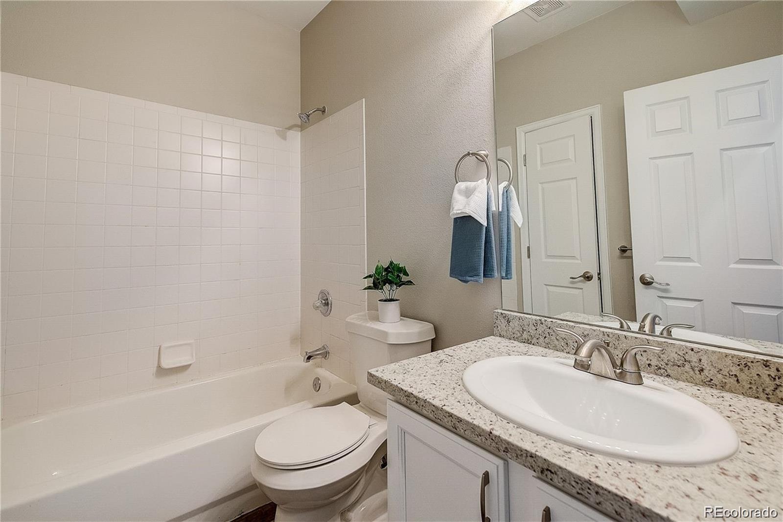 MLS Image #5 for 10784 w 63rd place 204,arvada, Colorado