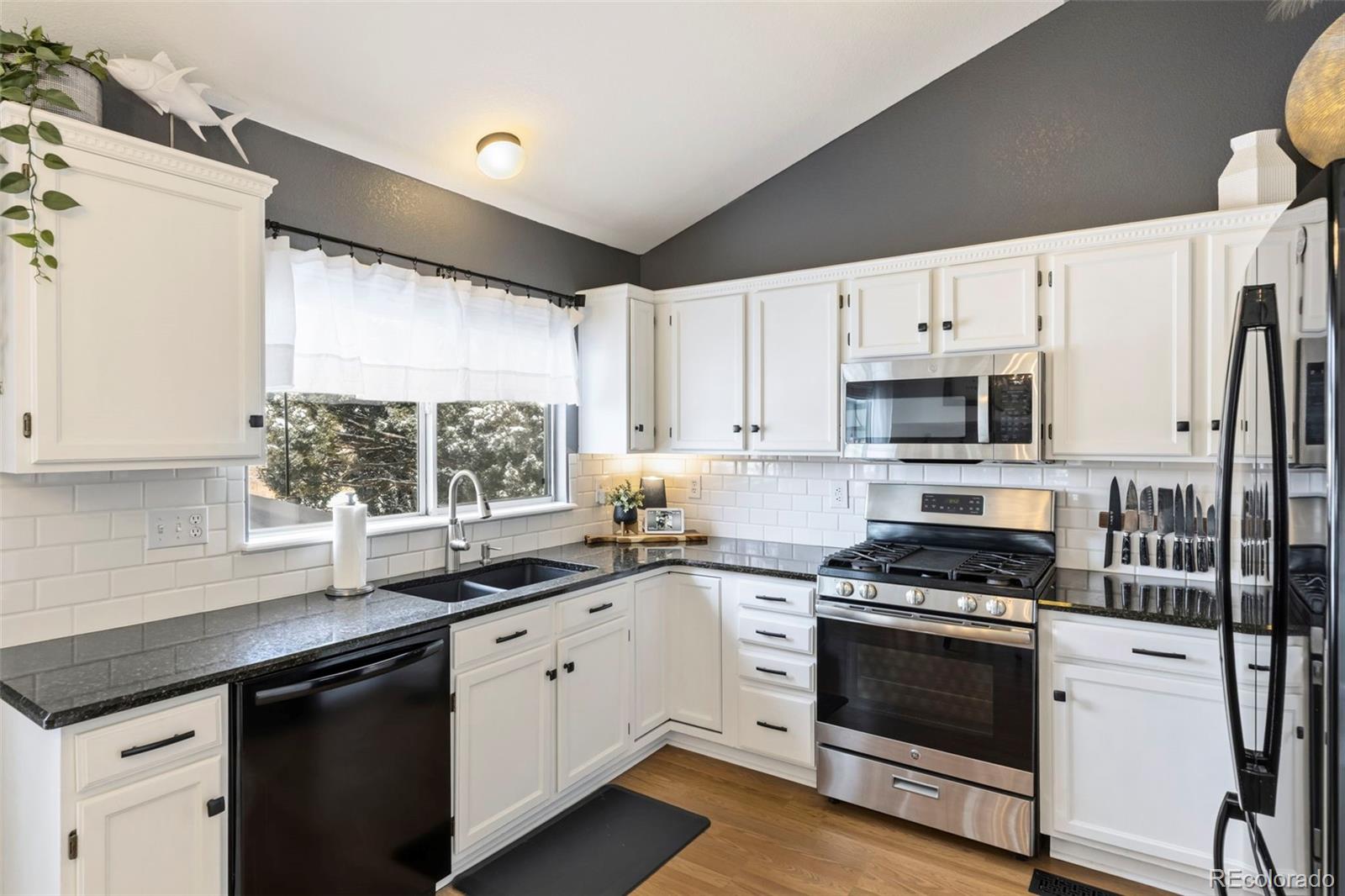 MLS Image #6 for 12905 s bonney street,parker, Colorado