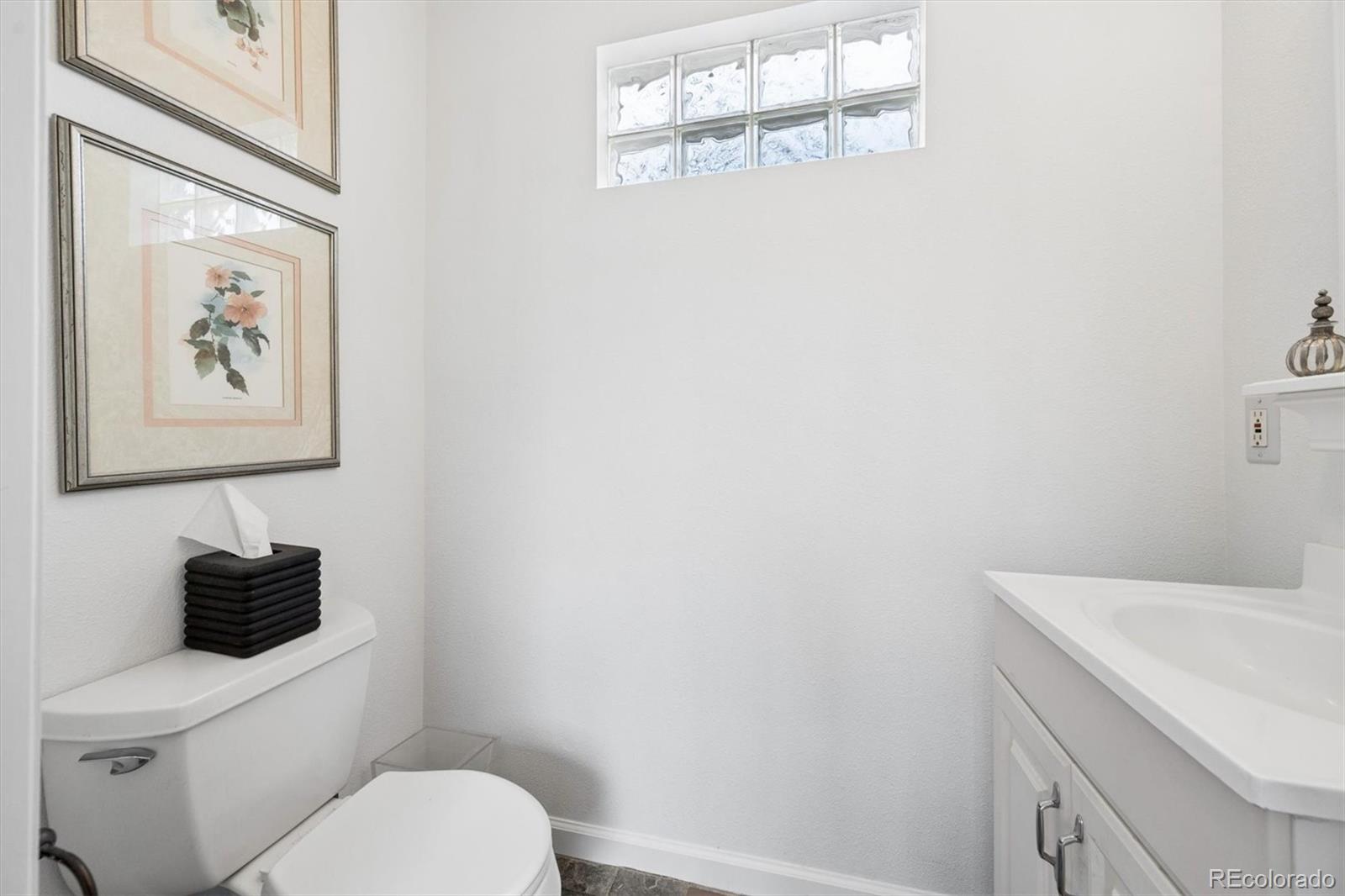 MLS Image #25 for 475  olive street,denver, Colorado