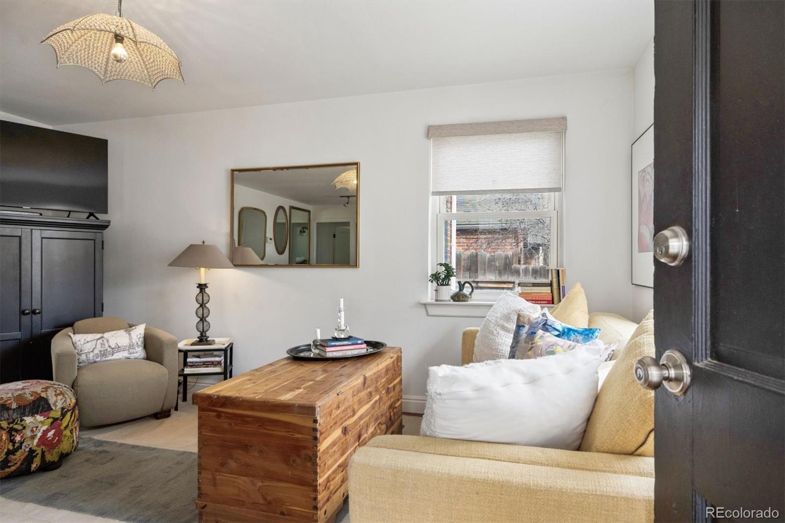 MLS Image #4 for 475  olive street,denver, Colorado