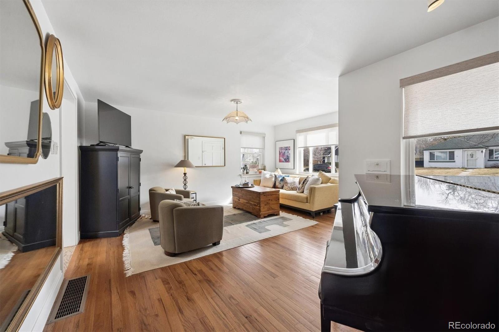 MLS Image #8 for 475  olive street,denver, Colorado