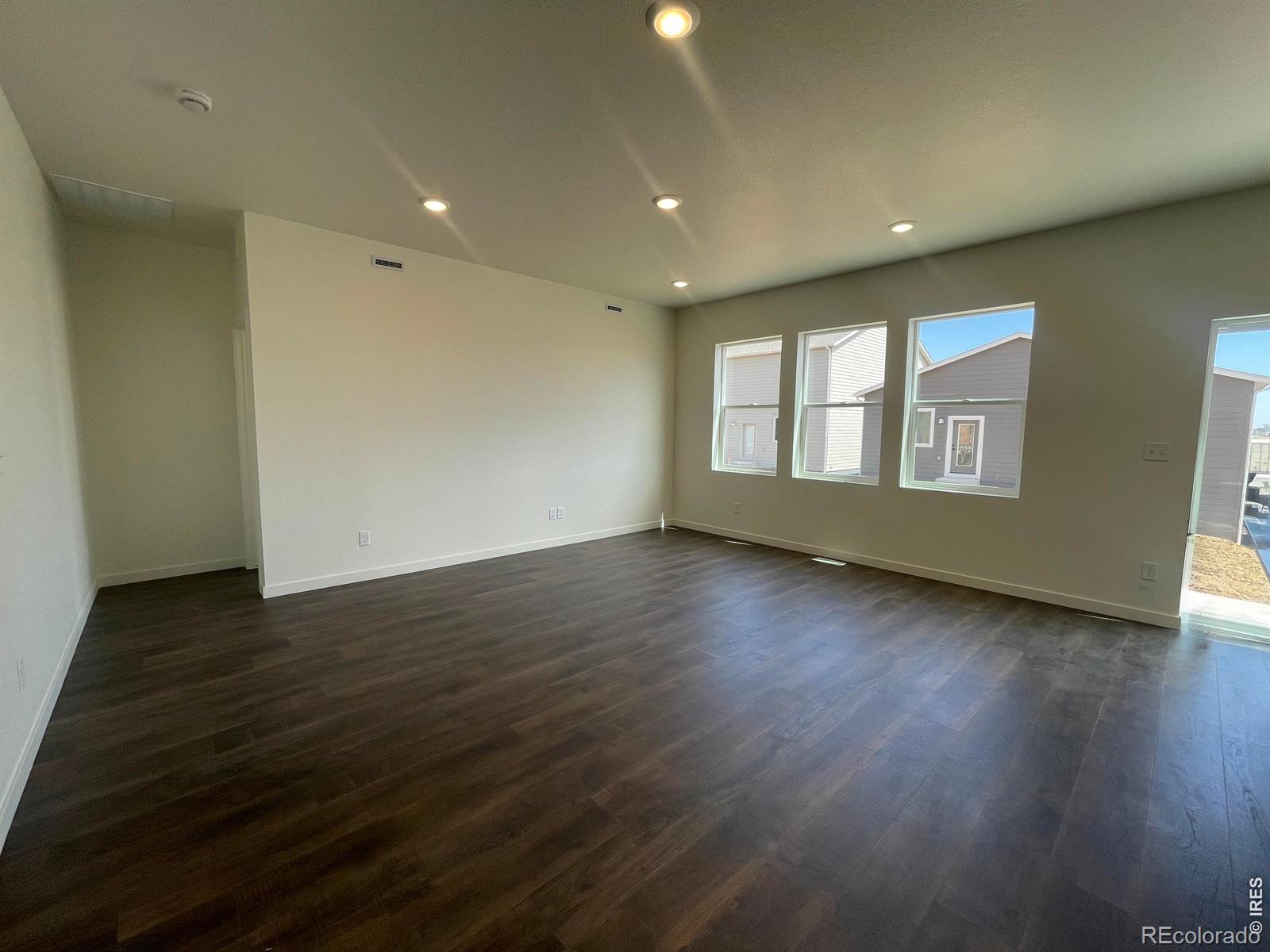 MLS Image #2 for 811  ayrshire road,johnstown, Colorado