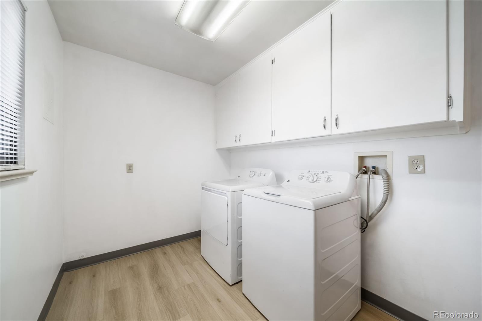 MLS Image #17 for 2228  newark street,aurora, Colorado