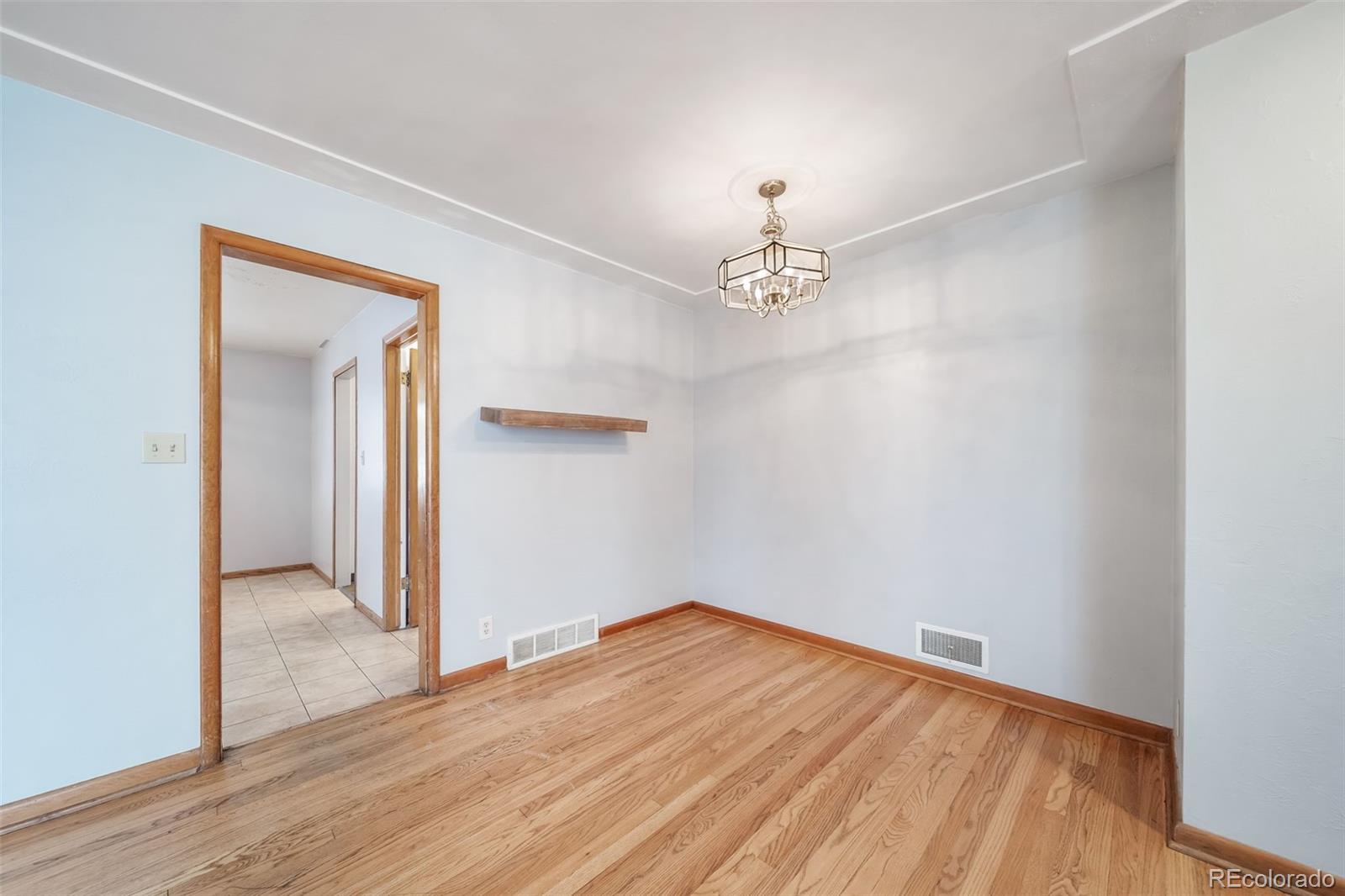 MLS Image #7 for 2228  newark street,aurora, Colorado