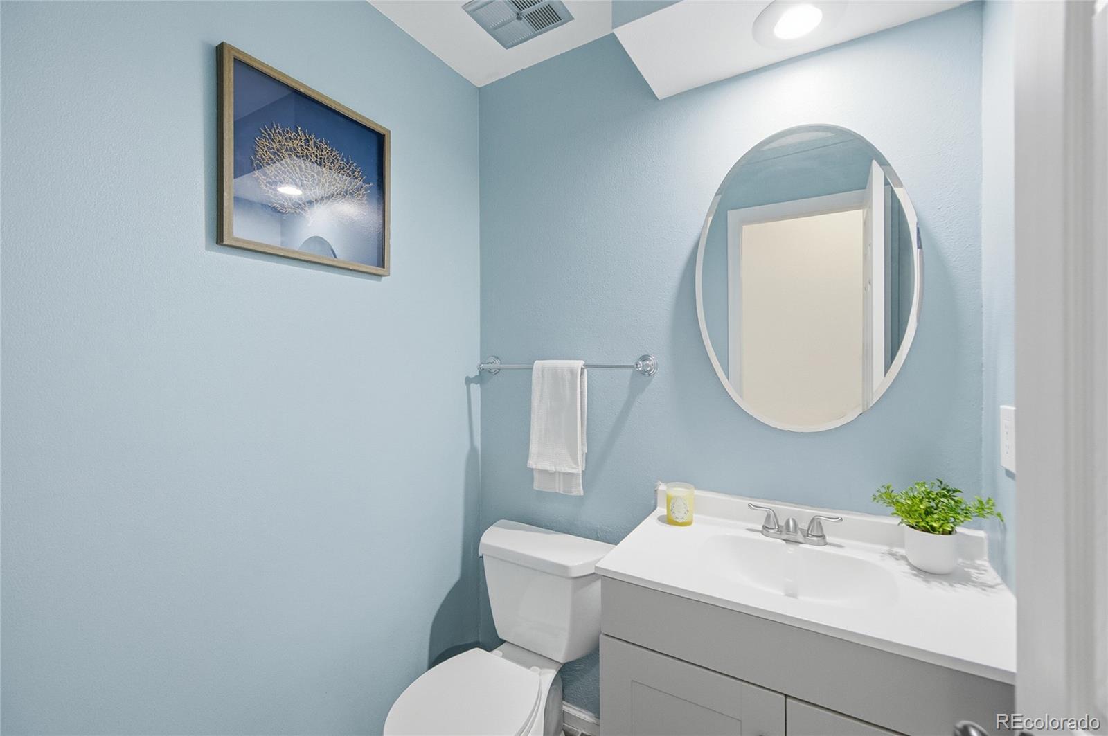 MLS Image #10 for 1402 e long place,centennial, Colorado