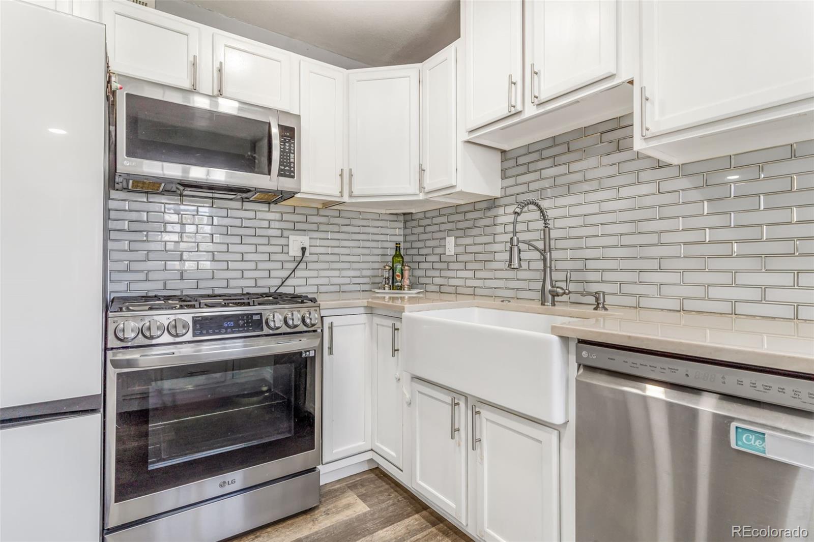 MLS Image #10 for 884  vaughn street,aurora, Colorado