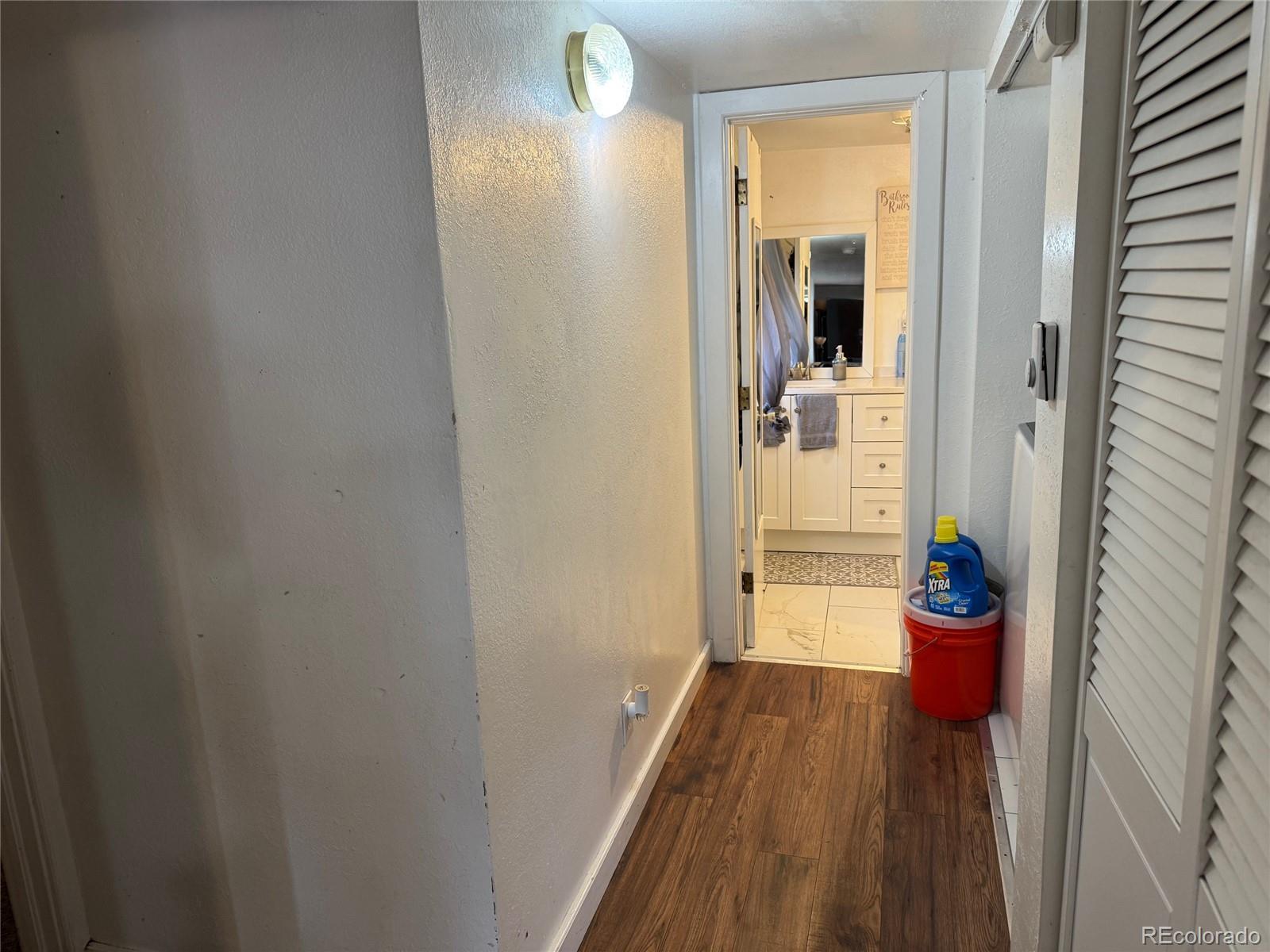 MLS Image #10 for 2565 w water avenue,denver, Colorado