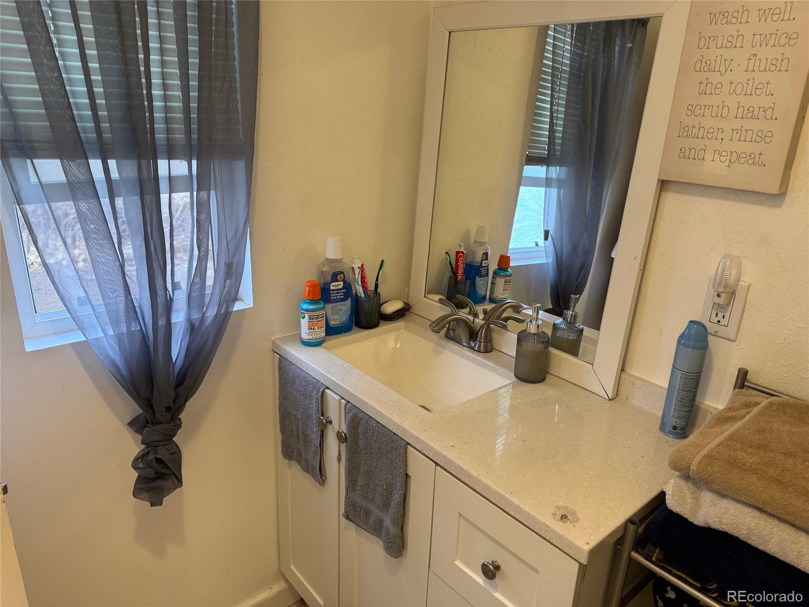 MLS Image #9 for 2565 w water avenue,denver, Colorado