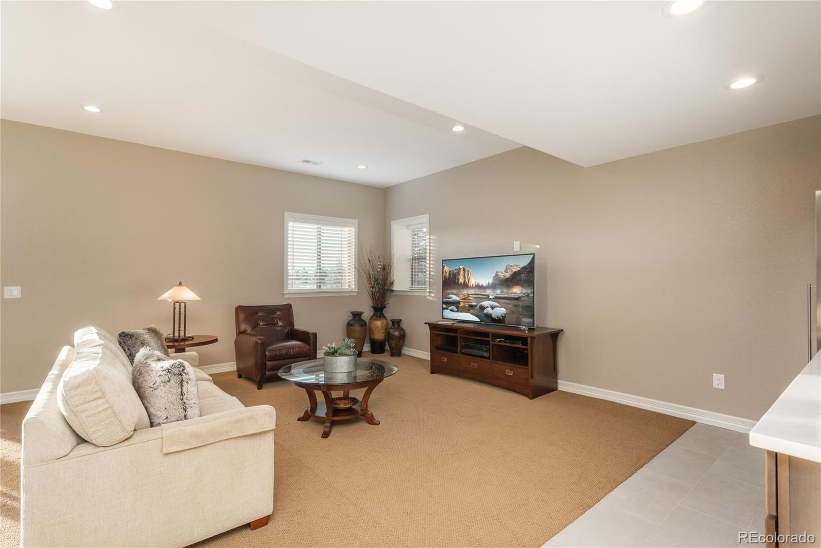 MLS Image #33 for 10715  manorstone drive,highlands ranch, Colorado