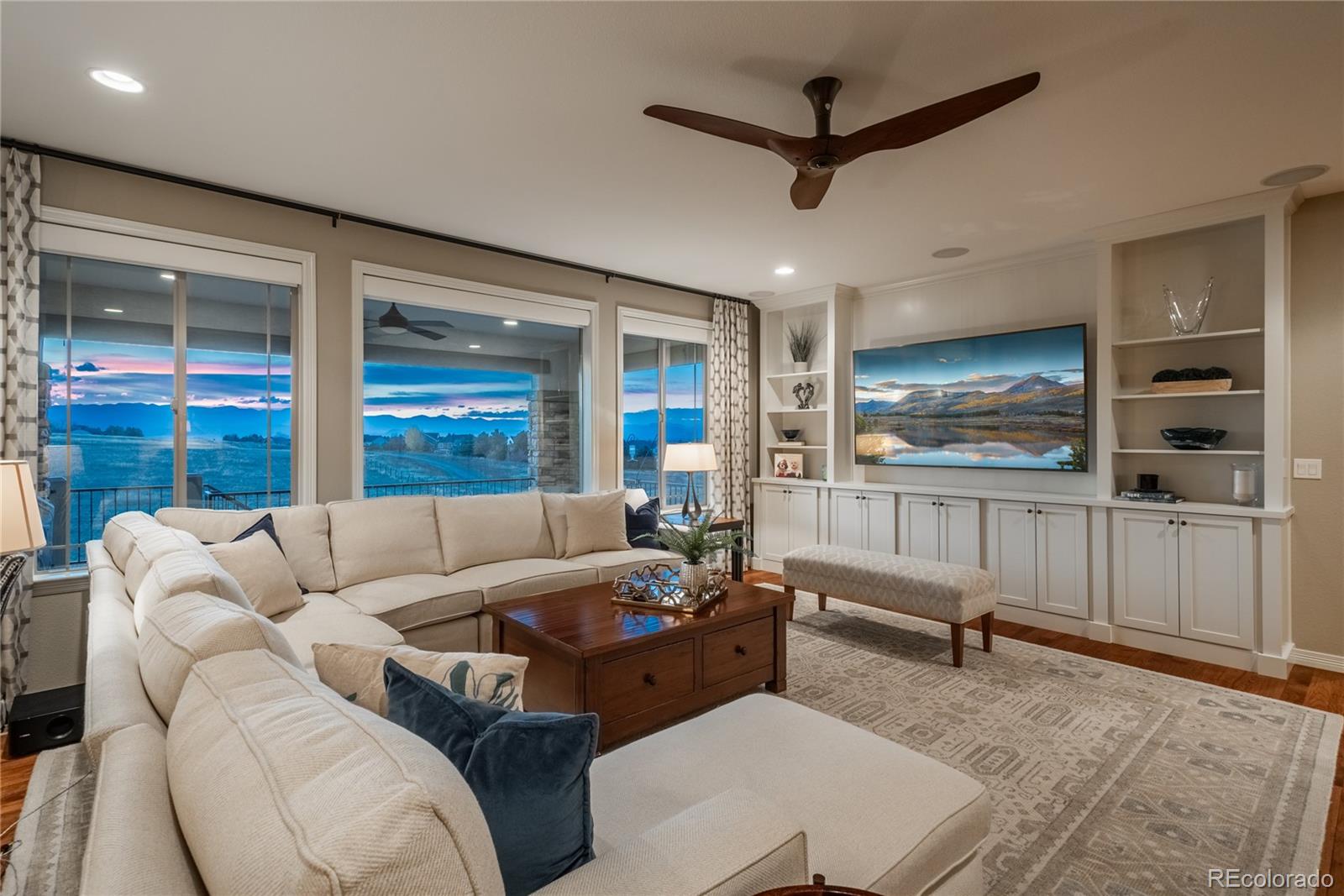 MLS Image #5 for 10715  manorstone drive,highlands ranch, Colorado