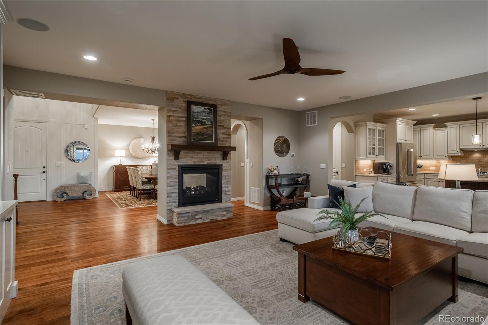 MLS Image #7 for 10715  manorstone drive,highlands ranch, Colorado
