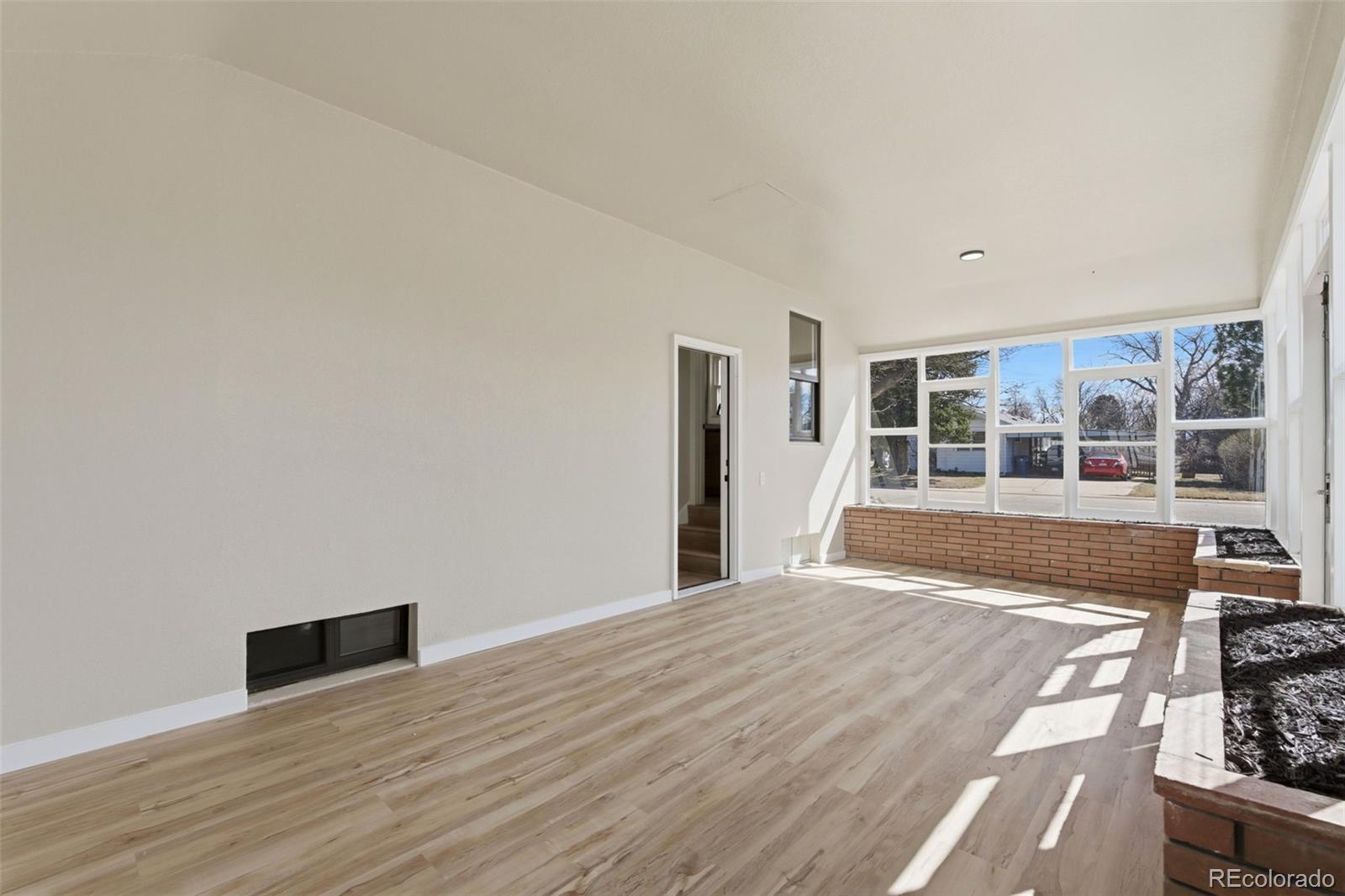 MLS Image #13 for 4895 s fox street,englewood, Colorado