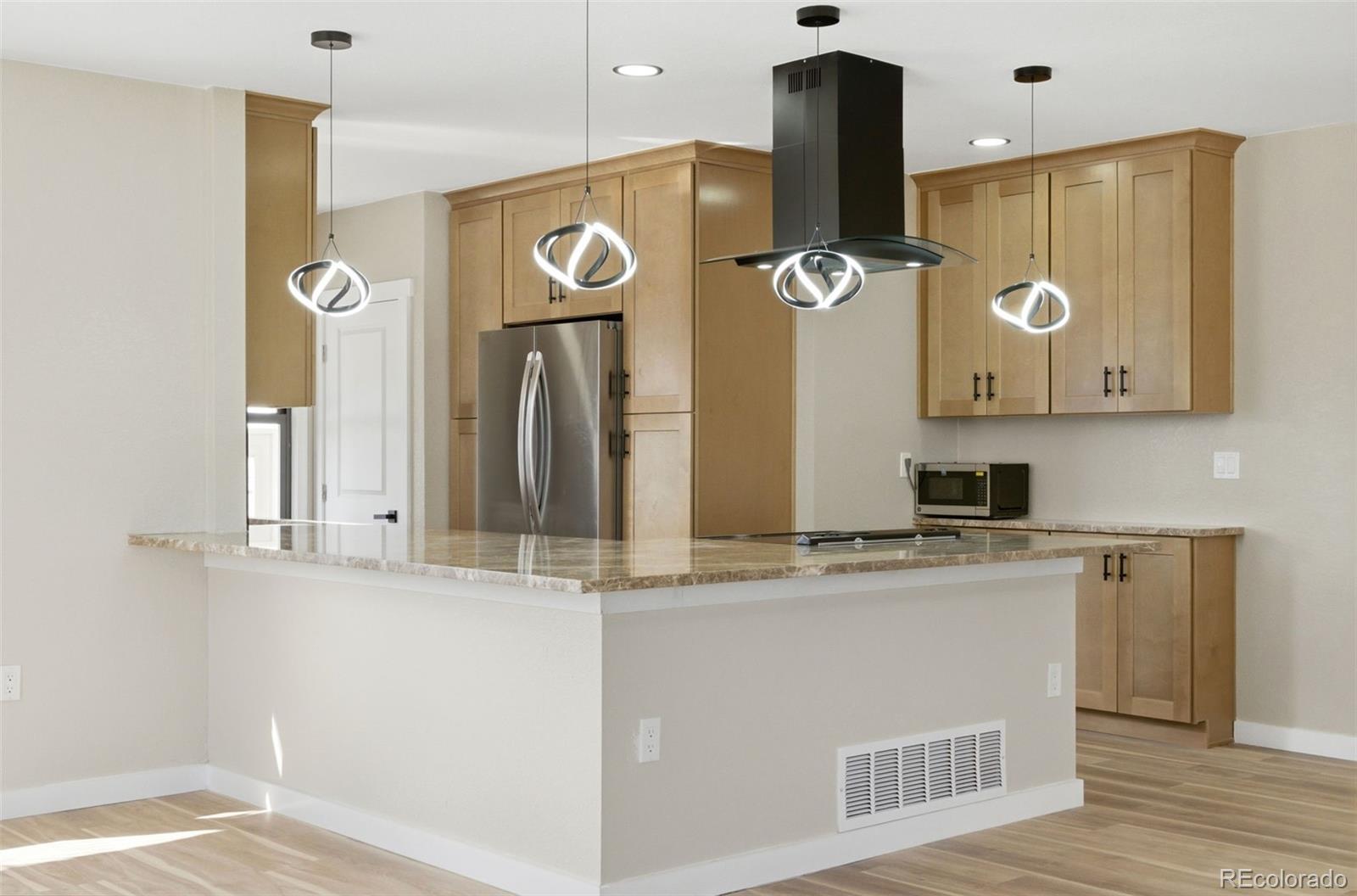 MLS Image #3 for 4895 s fox street,englewood, Colorado