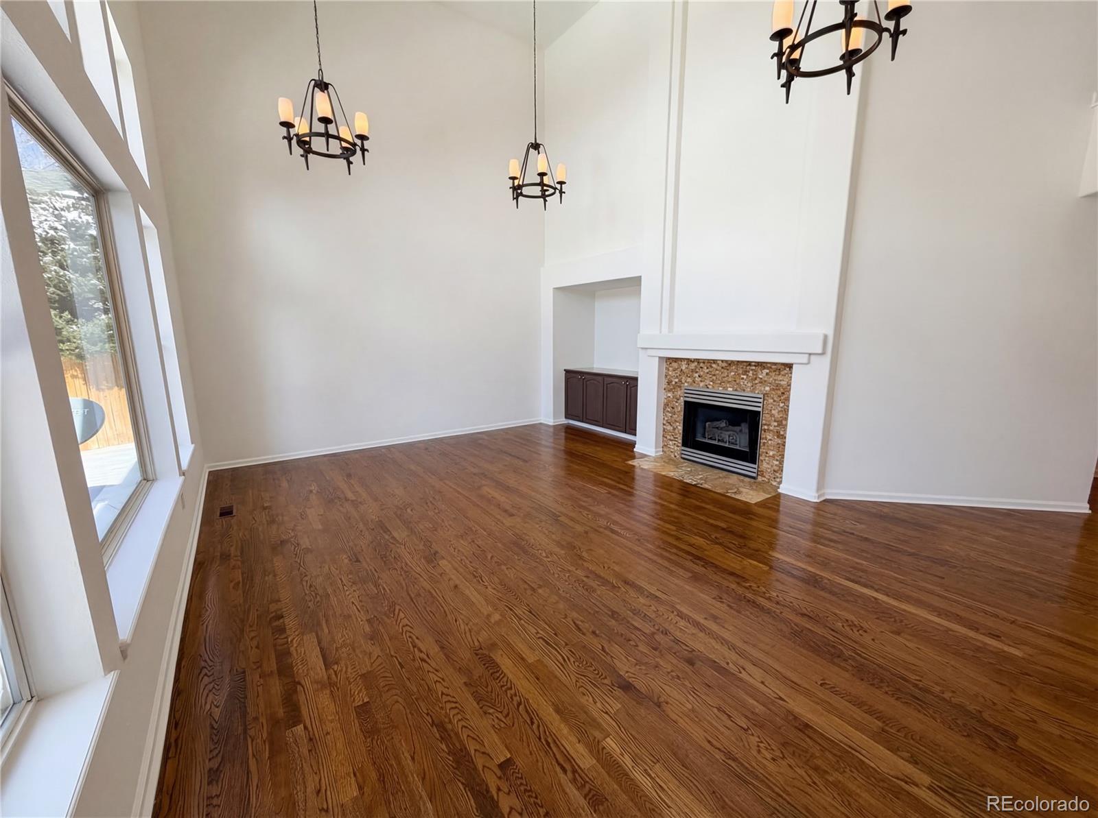 MLS Image #2 for 5817 s espana street,aurora, Colorado