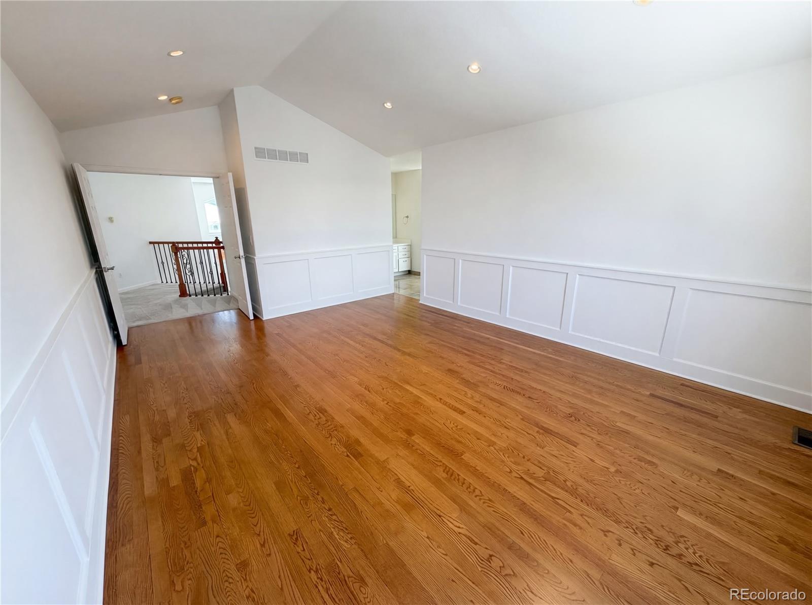 MLS Image #23 for 5817 s espana street,aurora, Colorado