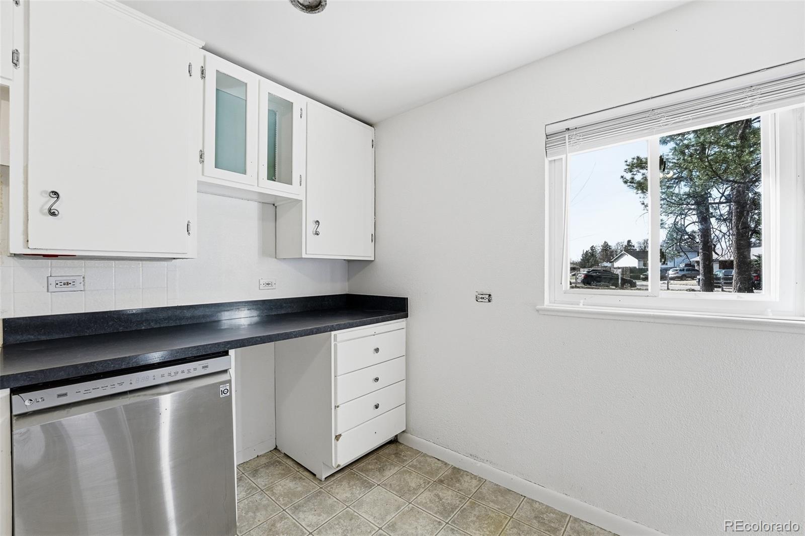 MLS Image #21 for 6168  lee street,arvada, Colorado
