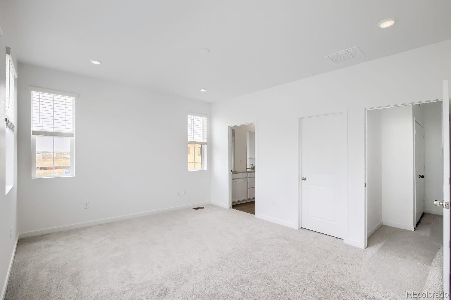 MLS Image #6 for 6888 e 149th avenue 5,thornton, Colorado
