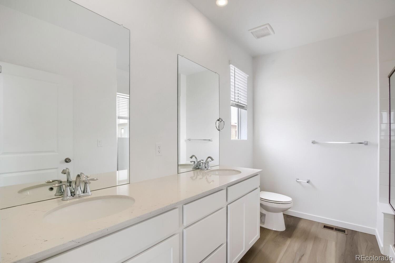 MLS Image #7 for 6888 e 149th avenue 5,thornton, Colorado