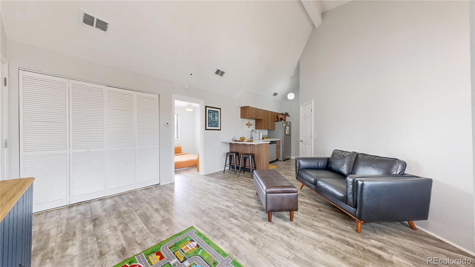 MLS Image #3 for 4876 e kentucky avenue f,denver, Colorado