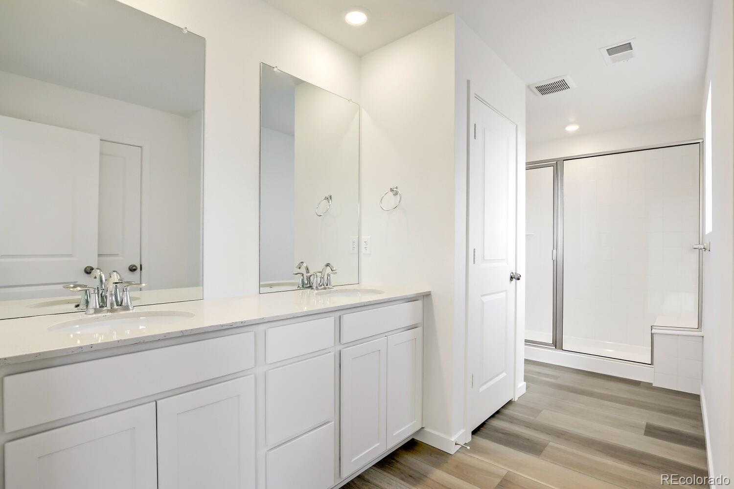 MLS Image #10 for 6934 e 149th place,thornton, Colorado