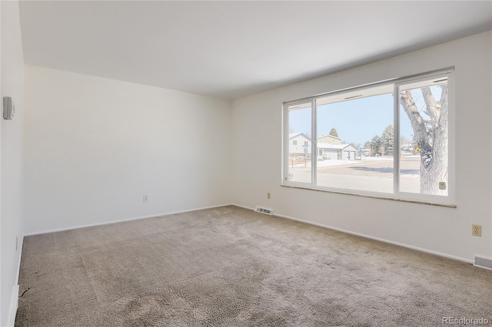 MLS Image #3 for 7467 s albion street,centennial, Colorado