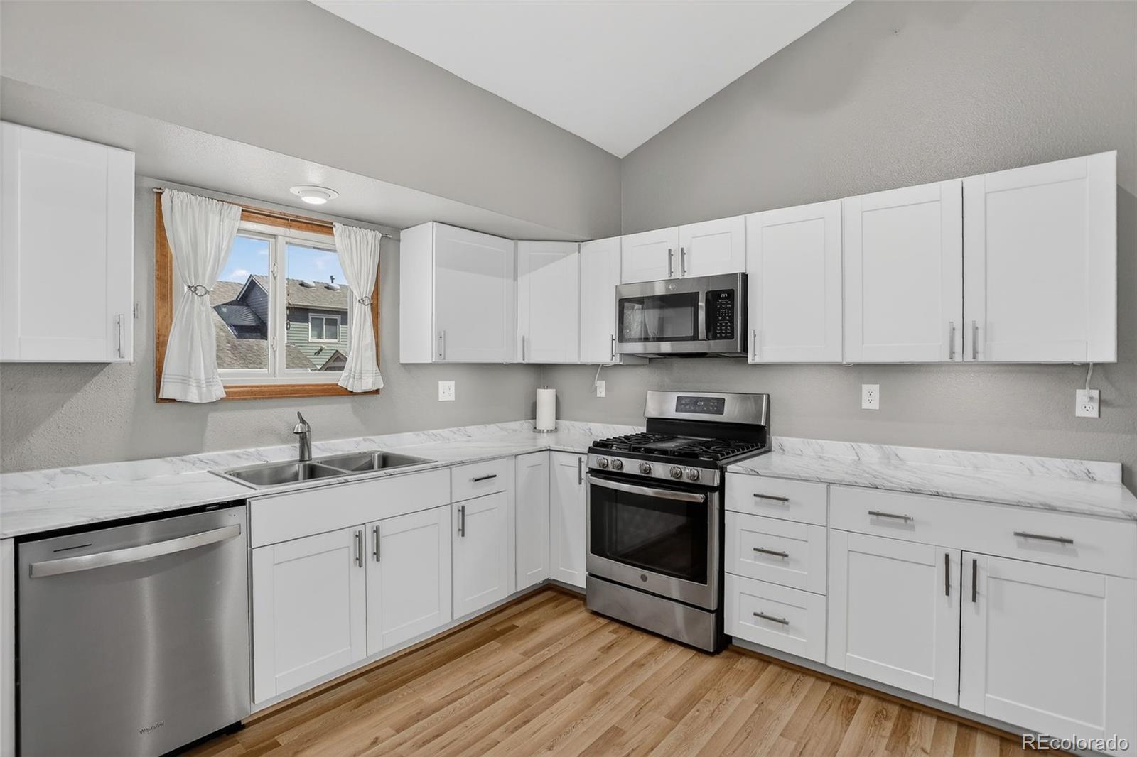 MLS Image #13 for 5250 s yampa court,centennial, Colorado