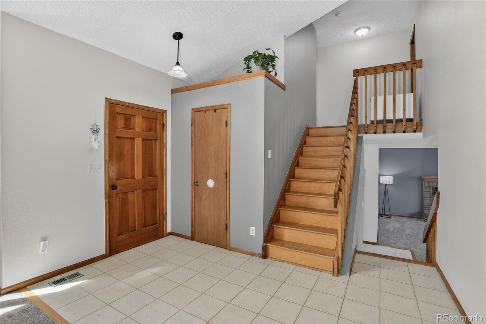 MLS Image #3 for 5250 s yampa court,centennial, Colorado