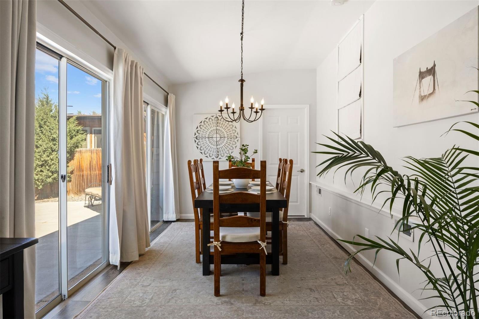 MLS Image #13 for 2611 s franklin street,denver, Colorado