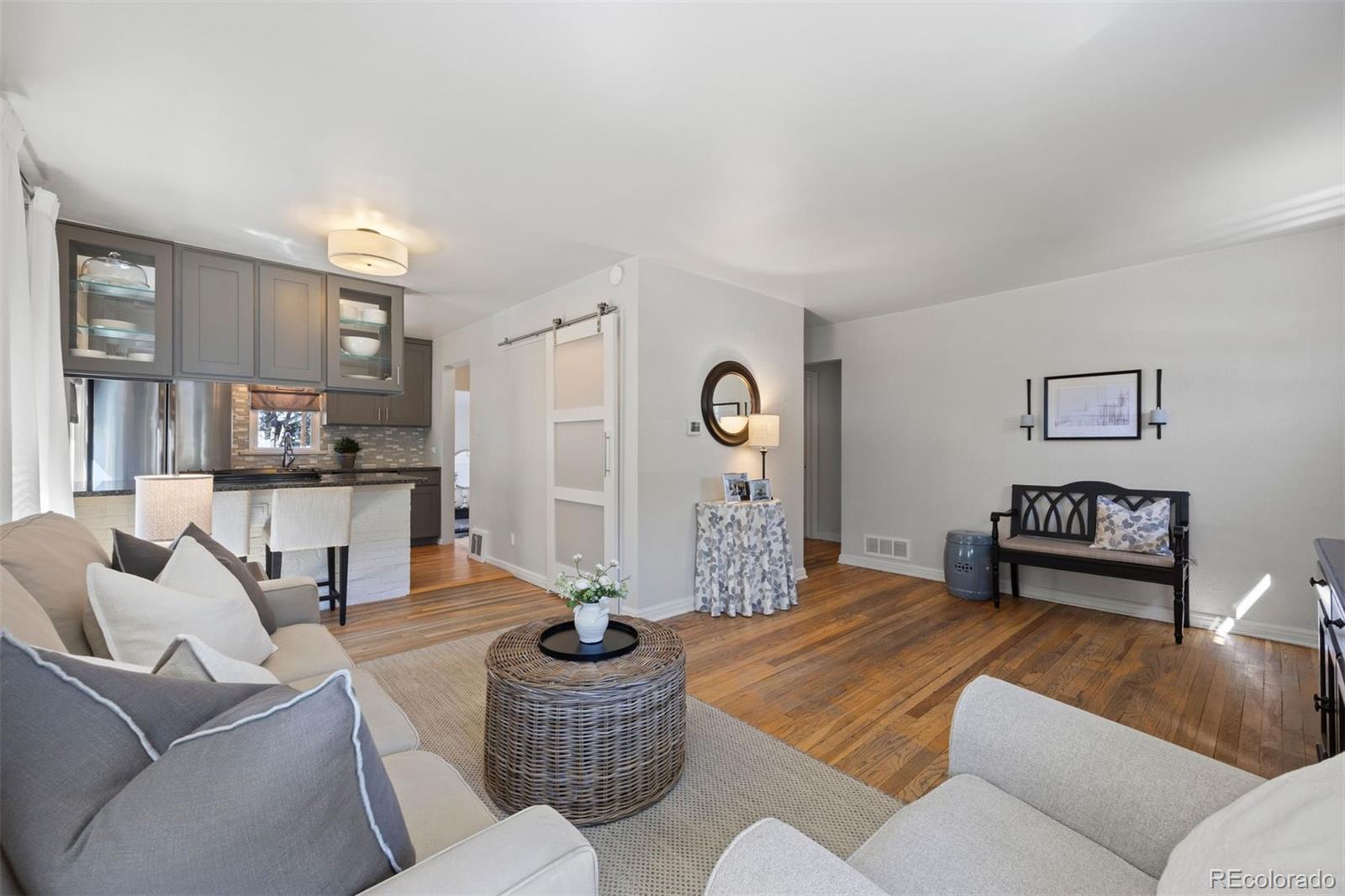 MLS Image #3 for 2611 s franklin street,denver, Colorado