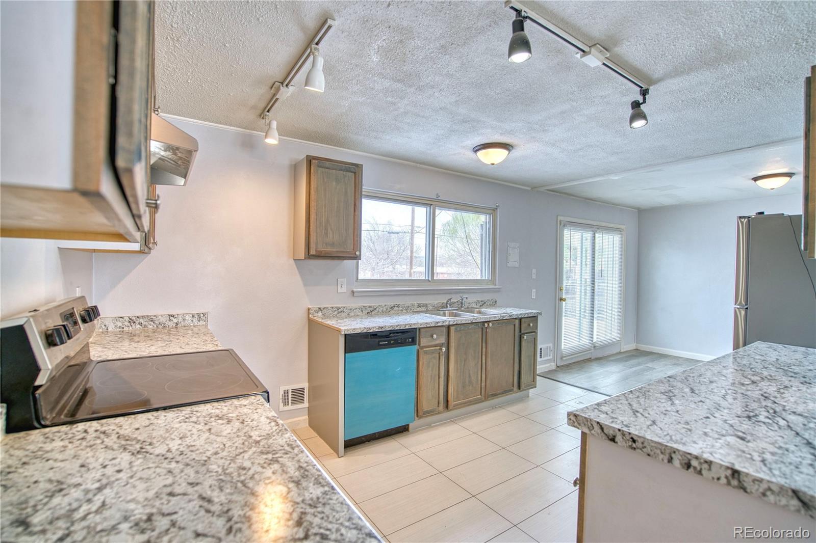 MLS Image #7 for 3137  ursula street,aurora, Colorado