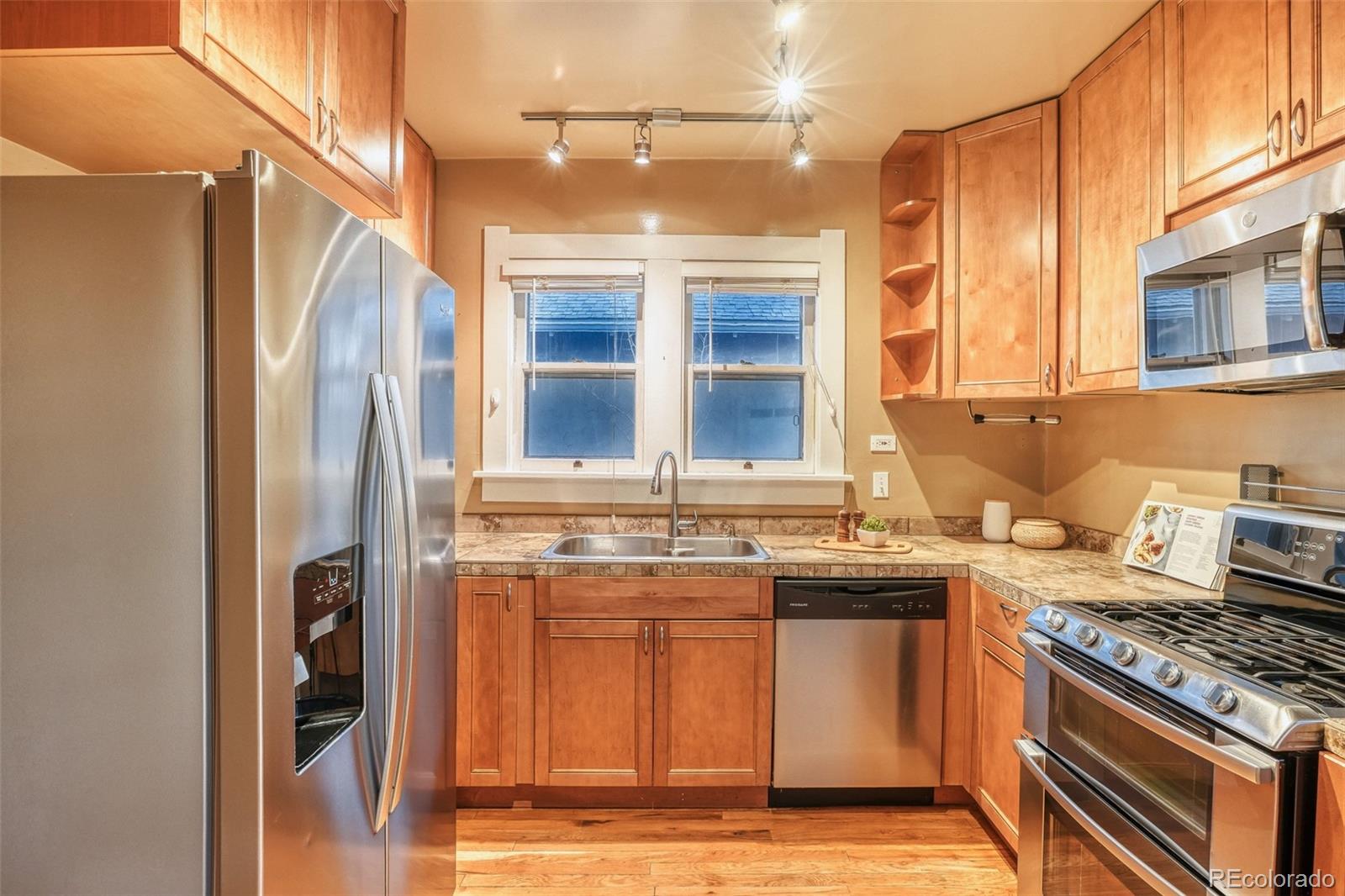 MLS Image #13 for 2175 s ogden street,denver, Colorado