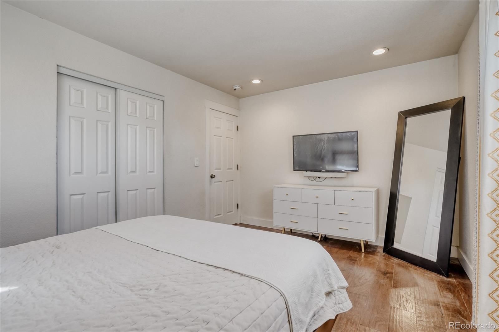 MLS Image #21 for 1320 s tennyson street,denver, Colorado