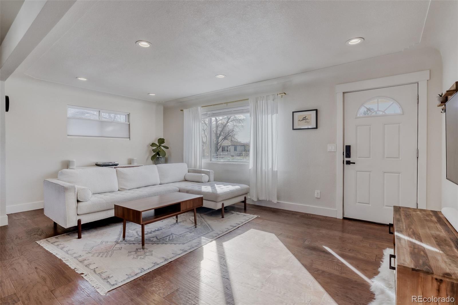 MLS Image #6 for 1320 s tennyson street,denver, Colorado