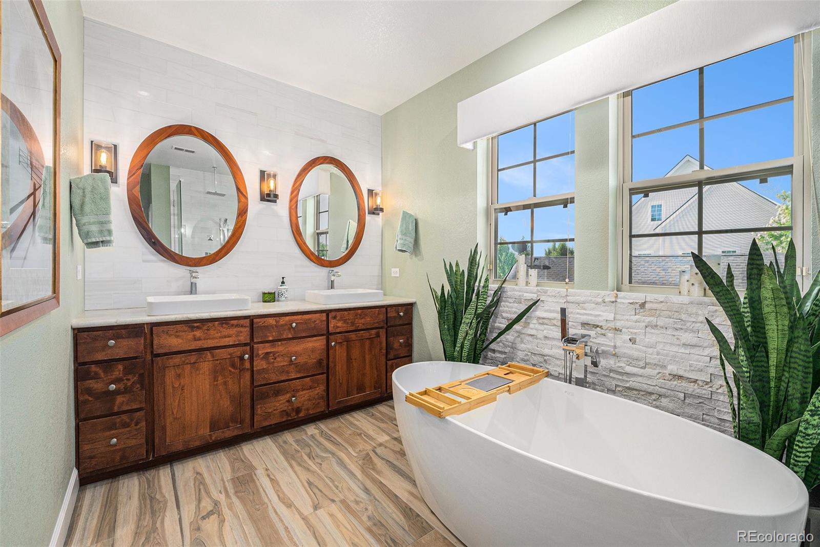 MLS Image #18 for 3357  akron court,denver, Colorado