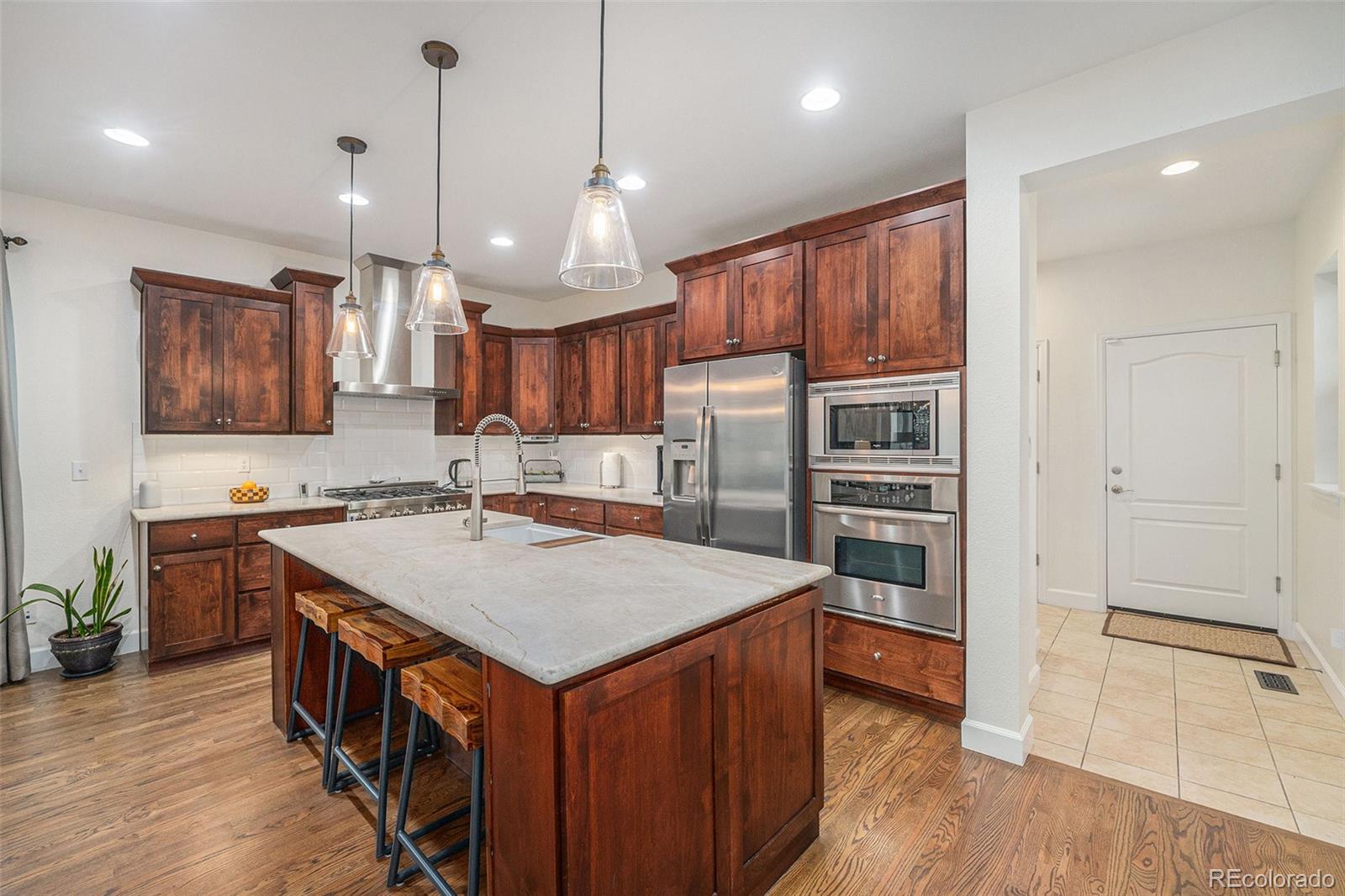 MLS Image #3 for 3357  akron court,denver, Colorado