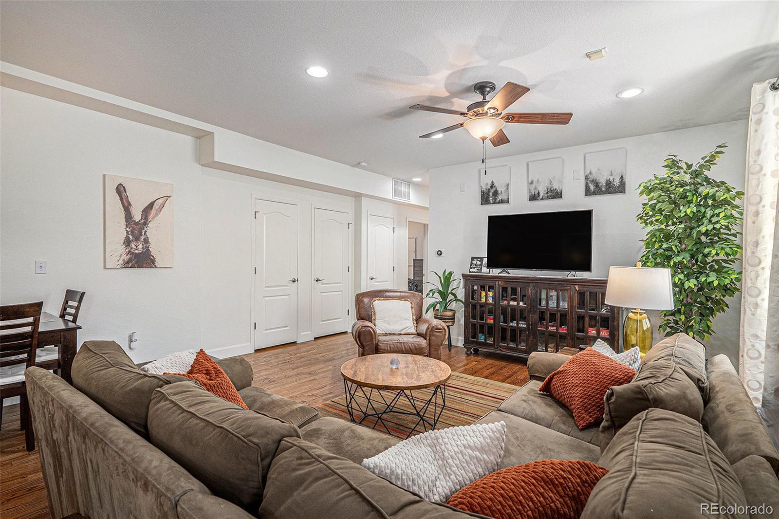 MLS Image #33 for 3357  akron court,denver, Colorado