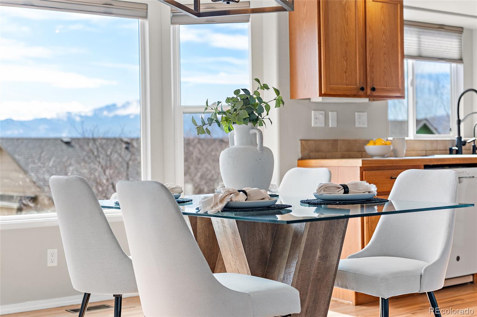 MLS Image #5 for 7125  grand prairie drive,colorado springs, Colorado