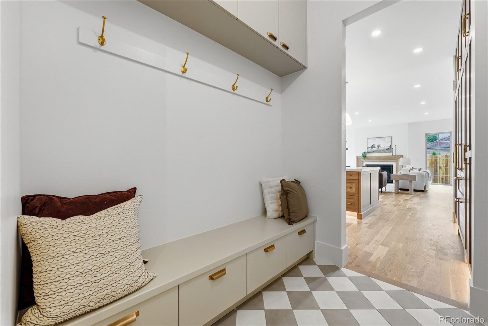 MLS Image #14 for 7012 e 4th avenue,denver, Colorado
