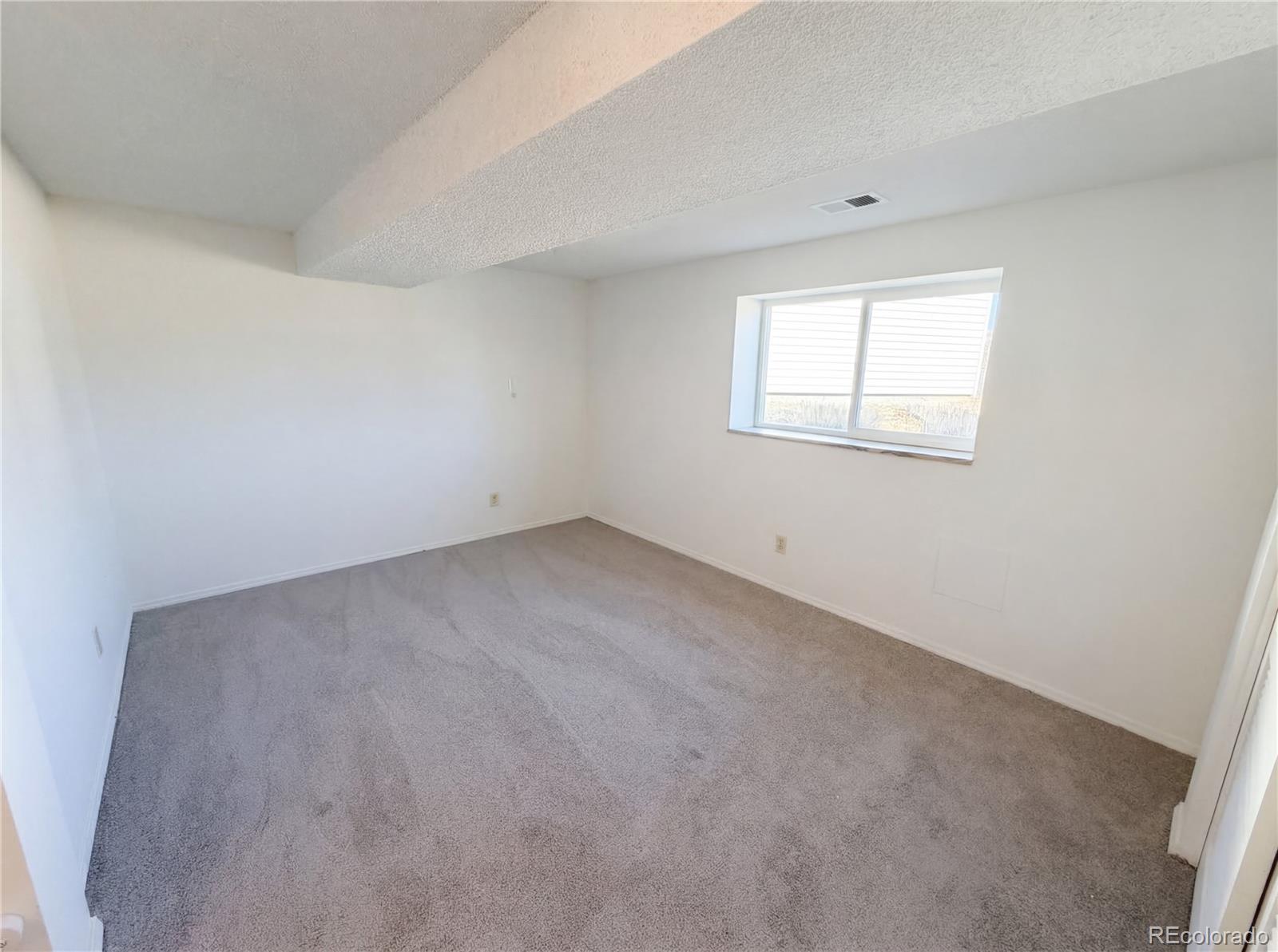 MLS Image #17 for 1587 s salem circle,aurora, Colorado