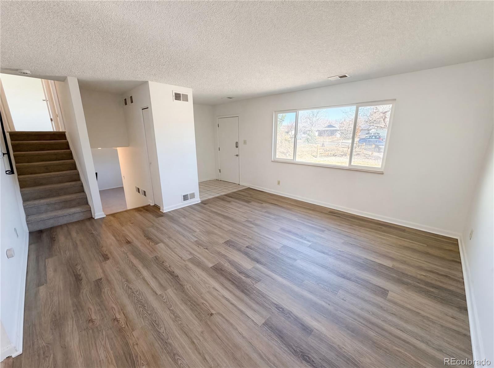 MLS Image #8 for 1587 s salem circle,aurora, Colorado